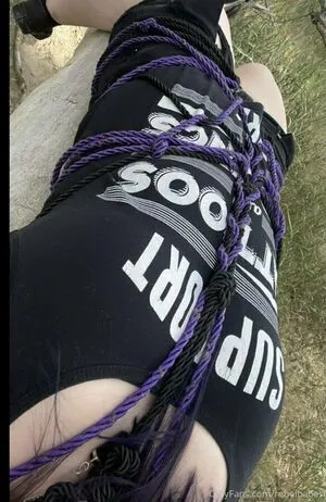 Rebelbabes Thumbnail Picture