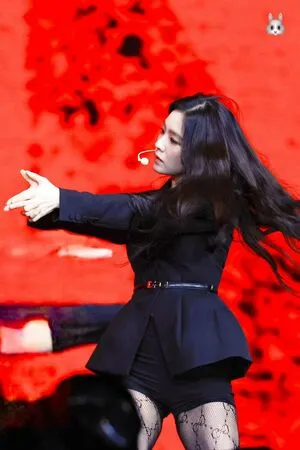 Red Velvet Thumbnail Picture