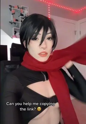 Red Wolfmoon Thumbnail Picture