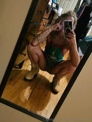 Reflectiveren OnlyFans Leaked Free Thumbnail Picture - #j680Bdaexr