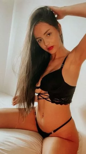 Rhaayy Thumbnail Picture