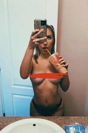 Rhiannonxo1 Thumbnail Picture