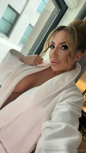 Richelleryan Thumbnail Picture