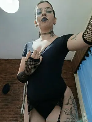 Rileydonovan OnlyFans Leaked Free Thumbnail Picture - #7dX2aA0Hyp