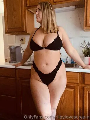 Rileylovescream OnlyFans Leaked Free Thumbnail Picture - #rS9DcsdIM5