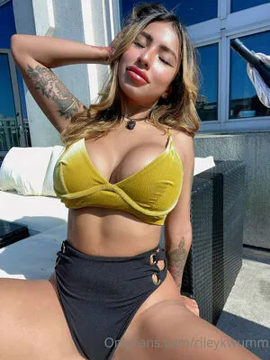 Rileyswift OnlyFans Leaked Free Thumbnail Picture - #cBrt9B8v2e