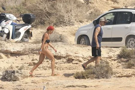 Rita Ora OnlyFans Leaked Free Thumbnail Picture - #6SbMhI87Rs
