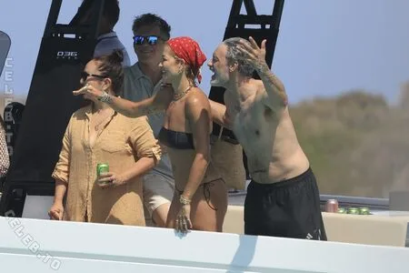 Rita Ora OnlyFans Leaked Free Thumbnail Picture - #9Rwm2M83Rk