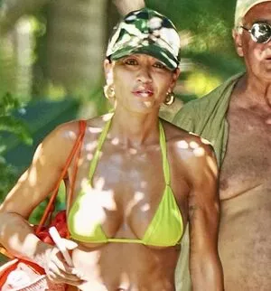 Rita Ora OnlyFans Leaked Free Thumbnail Picture - #Df4MWtGO25