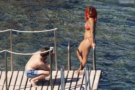 Rita Ora OnlyFans Leaked Free Thumbnail Picture - #InA0ouKcoA