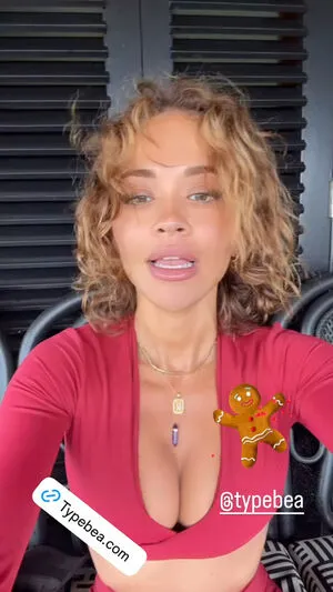 Rita Ora OnlyFans Leaked Free Thumbnail Picture - #Q3AwW5SqIs