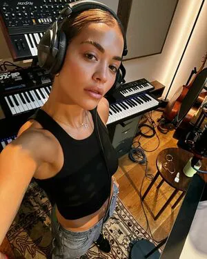 Rita Ora OnlyFans Leaked Free Thumbnail Picture - #a91KNL0F1l