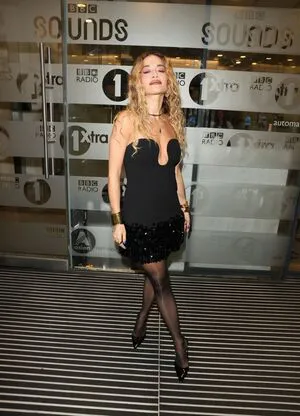 Rita Ora OnlyFans Leaked Free Thumbnail Picture - #ccOlfgBV9q