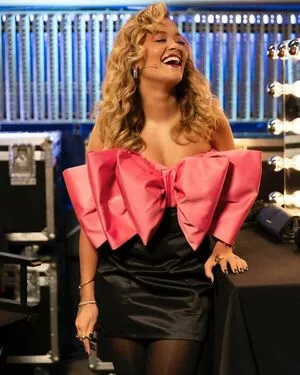 Rita Ora OnlyFans Leaked Free Thumbnail Picture - #eJFsQ5i2Uw
