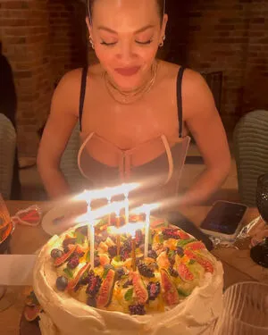 Rita Ora OnlyFans Leaked Free Thumbnail Picture - #nMZ2F3RgPj