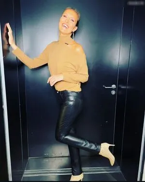 Roberta Bieling OnlyFans Leaked Free Thumbnail Picture - #vtplxbKwsI