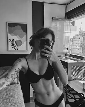 Roberta Louise OnlyFans Leaked Free Thumbnail Picture - #fJA4ibRhtQ