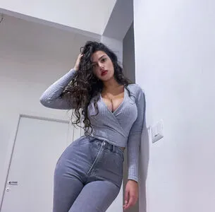 Roberta OnlyFans Leaked Free Thumbnail Picture - #0lfpB88U2L