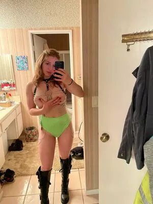 Robynator23 OnlyFans Leaked Free Thumbnail Picture - #VbfrtEASq9