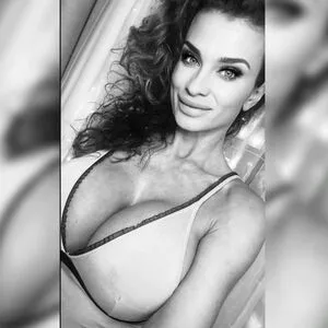 Romi Curly OnlyFans Leaked Free Thumbnail Picture - #GLFj1lbA8U