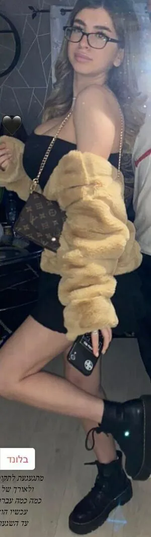 Romi OnlyFans Leaked Free Thumbnail Picture - #RxazdnB42T