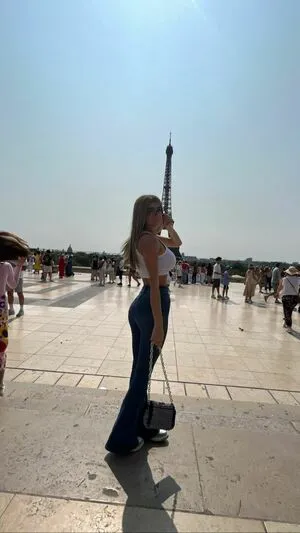 Romi OnlyFans Leaked Free Thumbnail Picture - #ZKRMl22no5