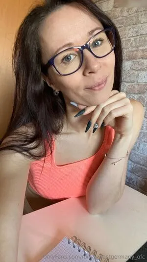 Ronya Thumbnail Picture