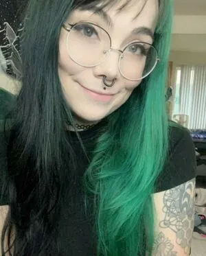 Ropegorl Thumbnail Picture