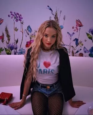 Rose Bertram OnlyFans Leaked Free Thumbnail Picture - #1ND2gu180y