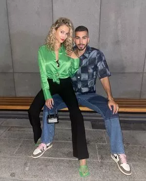 Rose Bertram OnlyFans Leaked Free Thumbnail Picture - #CyZCcmw4Qc