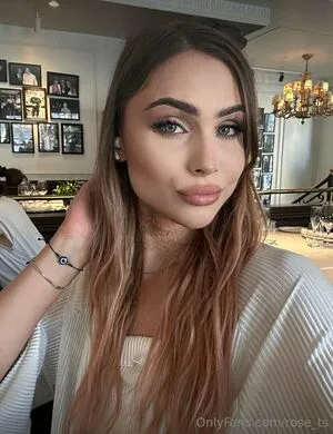 Rose Ts OnlyFans Leaked Free Thumbnail Picture - #DuSPckYitH