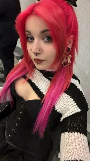 Rottedgoth OnlyFans Leaked Free Thumbnail Picture - #09lmzzXAPP