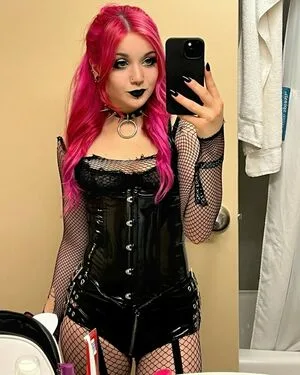 Rottedgoth OnlyFans Leaked Free Thumbnail Picture - #NmNMg3GMlY
