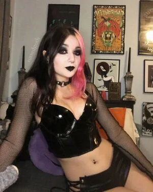 Rottedgoth OnlyFans Leaked Free Thumbnail Picture - #jlhx8em1As