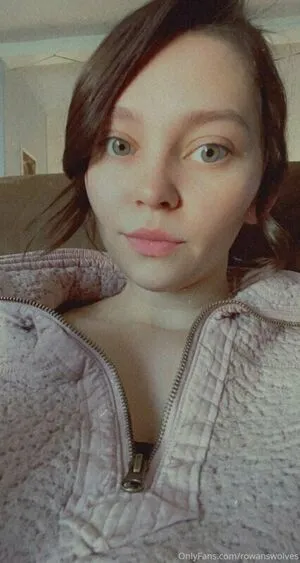 Rowanswolves OnlyFans Leaked Free Thumbnail Picture - #Q0K5es3dym