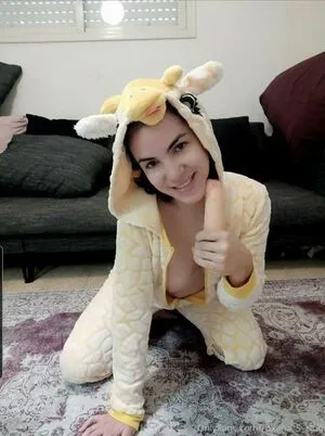 Roxana Bach OnlyFans Leaked Free Thumbnail Picture - #82b4Tf4DfM