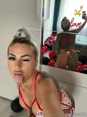 Roxanaa23 OnlyFans Leaked Free Thumbnail Picture - #3QimpVkJOx