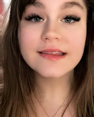 Roxanne OnlyFans Leaked Free Thumbnail Picture - #myRCKOPmmo