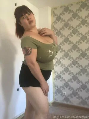 Roxannemiller OnlyFans Leaked Free Thumbnail Picture - #ioIajTwnmL