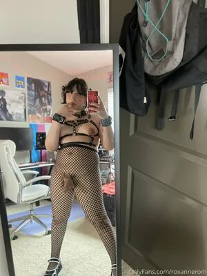 Roxannerom OnlyFans Leaked Free Thumbnail Picture - #5ch2tnY87k