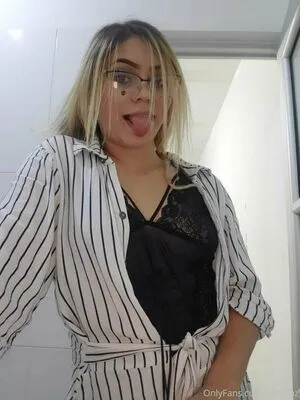 Roxdiaz OnlyFans Leaked Free Thumbnail Picture - #x1HhkdA2xs