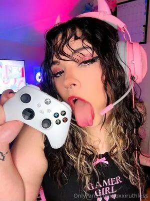 Roxxiruthless OnlyFans Leaked Free Thumbnail Picture - #5D88UE2ilt