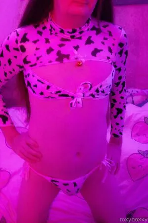 Roxyboxxy Thumbnail Picture