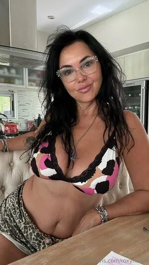 Roxynerea Thumbnail Picture