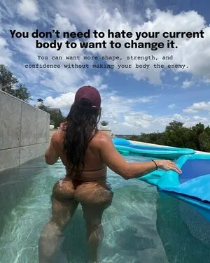 Roxyqueflexx OnlyFans Leaked Free Thumbnail Picture - #DgEFlM23l2