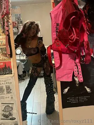 Roxyz111 OnlyFans Leaked Free Thumbnail Picture - #Rc1gHu6n8l