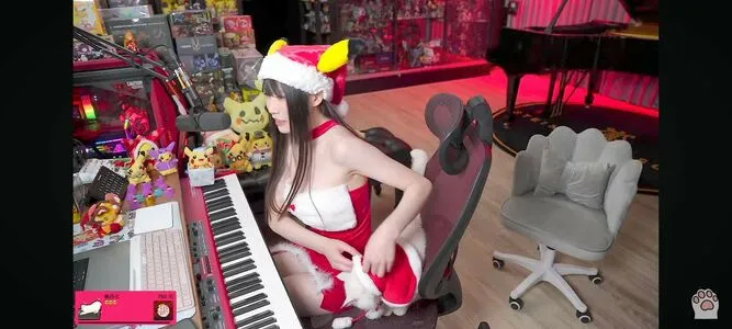 Ru S Piano Thumbnail Picture