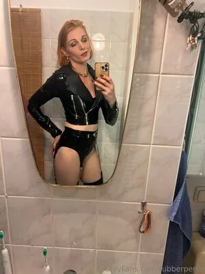 Rubberpervs OnlyFans Leaked Free Thumbnail Picture - #J4bY0aIY67