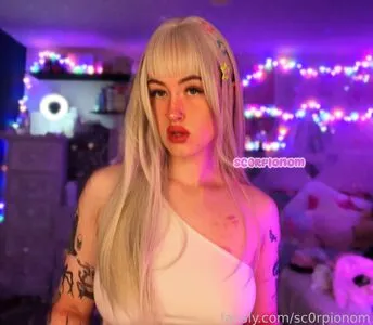 Ruby Bloom Thumbnail Picture