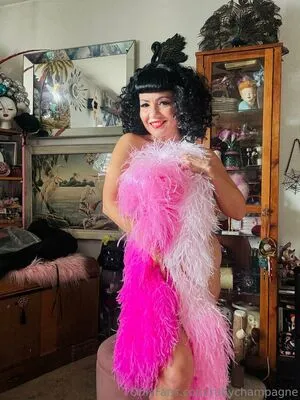 Rubychampagne Thumbnail Picture
